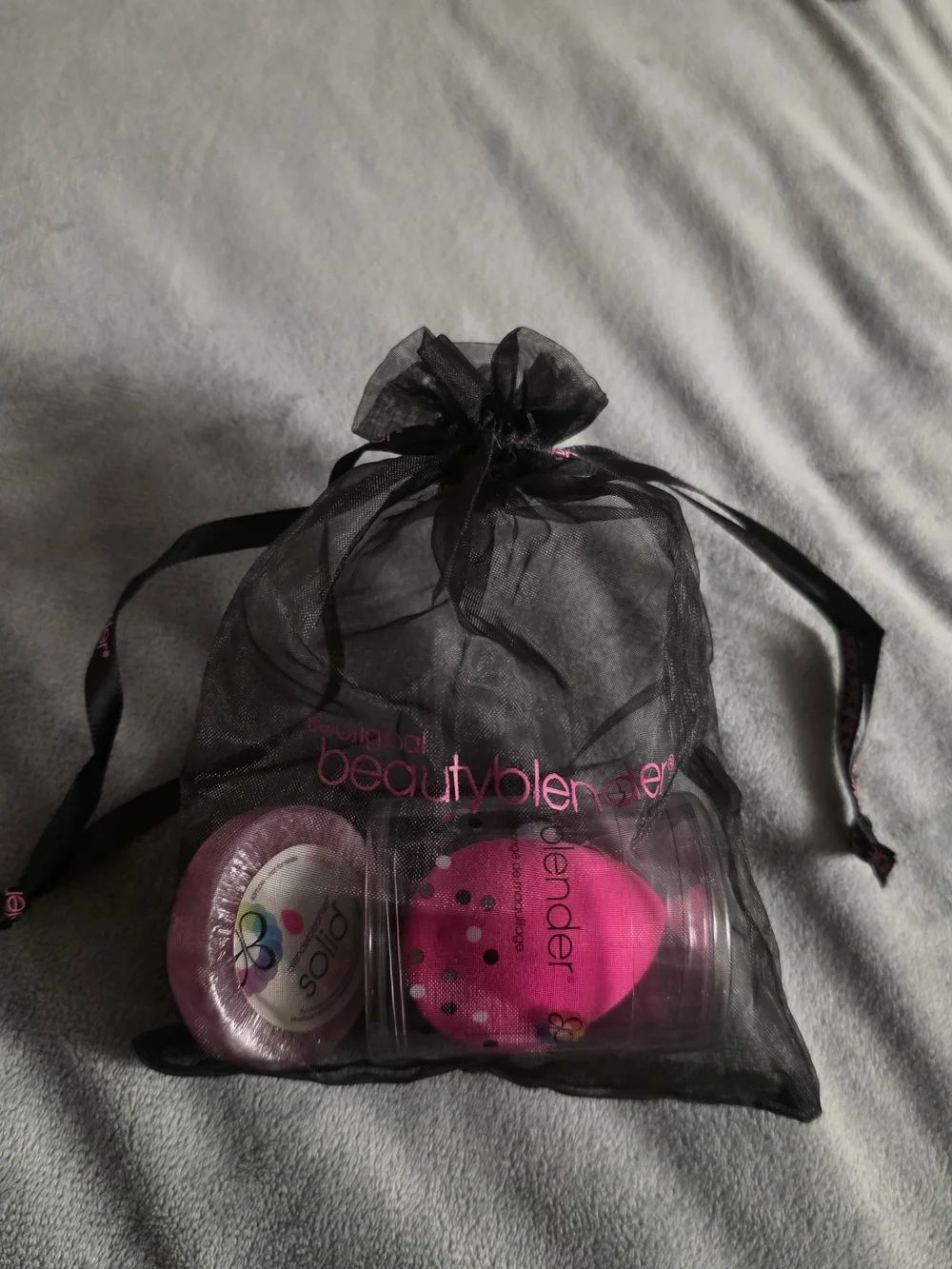 Original MakeUp Eraser + Beautyblender Bundle
